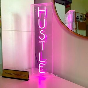 Art Decor LED acrylic box neon 

#art#hustle#decor